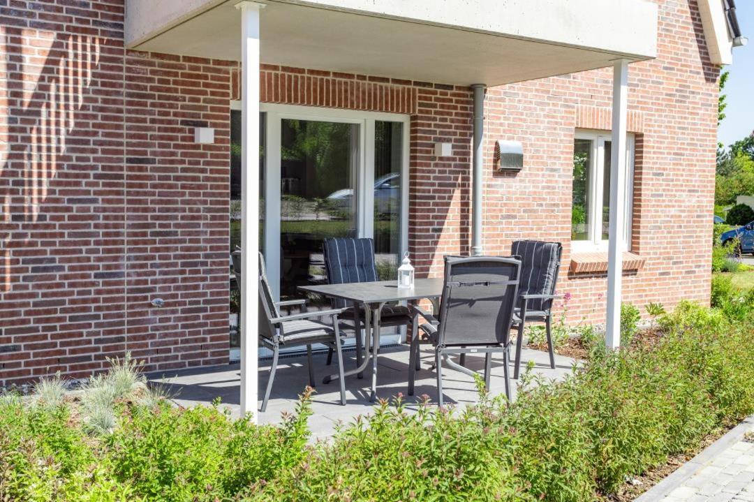 Villa Dornkamp 1 - Luxurioese Ferienwohnung Fuer 4 Personen Inklusive Sauna Und Garten Timmendorfer Strand Exterior photo